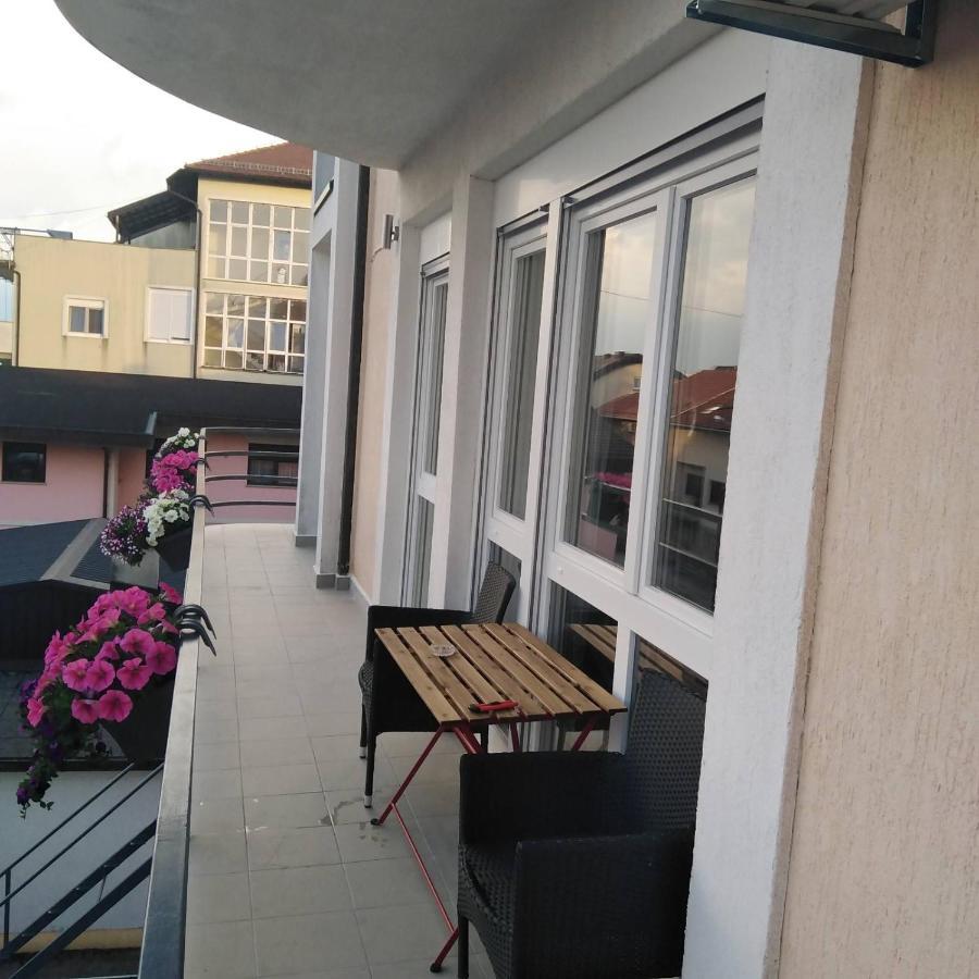 Apartman Zagreb , With Balcony And Free Parking Eksteriør bilde