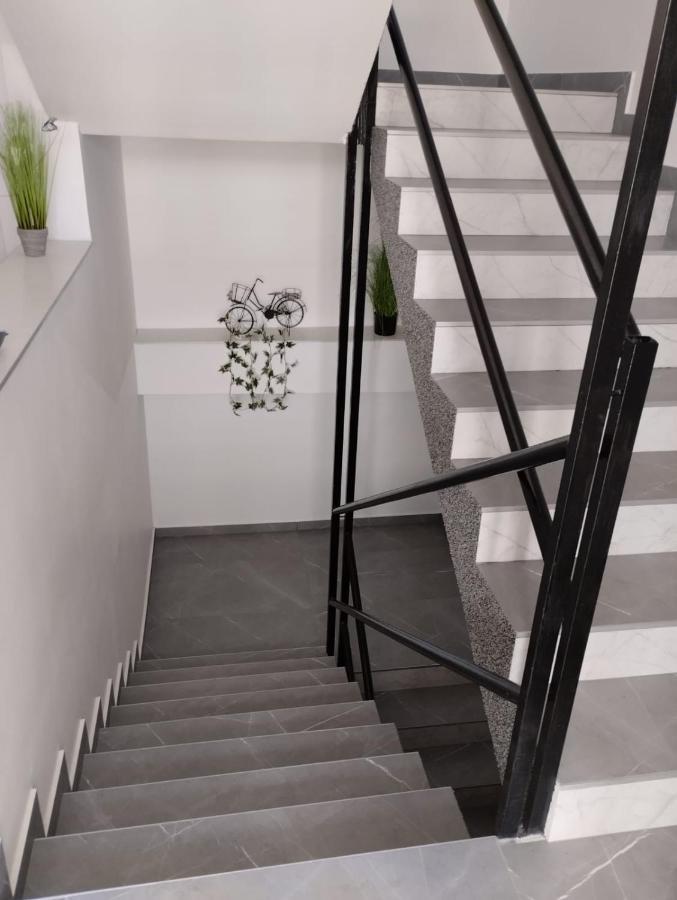 Apartman Zagreb , With Balcony And Free Parking Eksteriør bilde