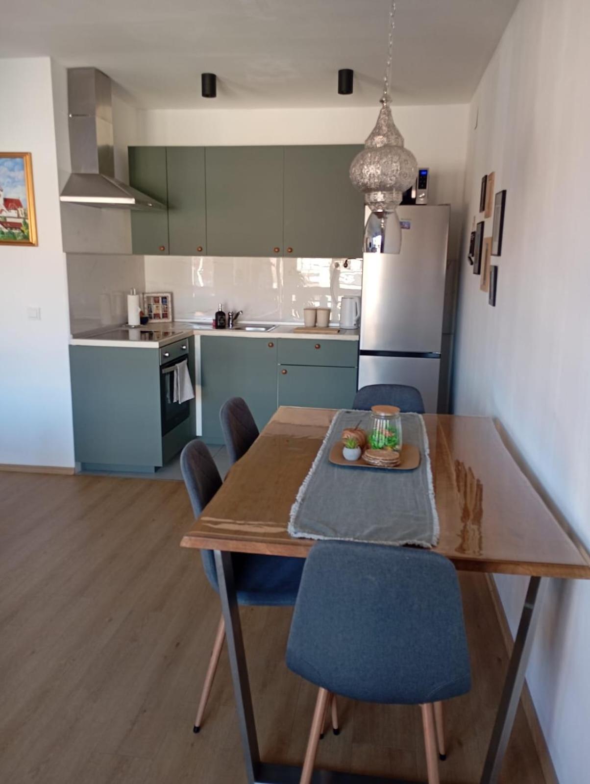 Apartman Zagreb , With Balcony And Free Parking Eksteriør bilde