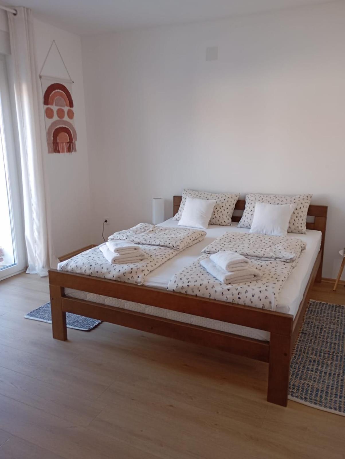Apartman Zagreb , With Balcony And Free Parking Eksteriør bilde