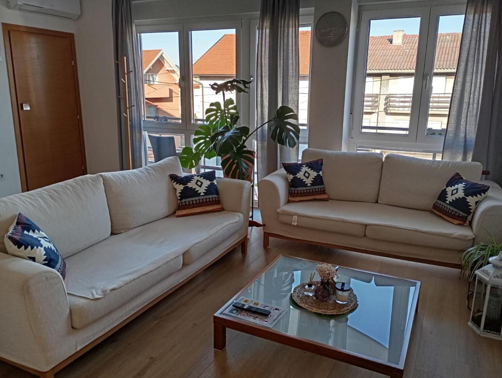 Apartman Zagreb , With Balcony And Free Parking Eksteriør bilde